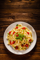 Pasta with meat and vegetables 