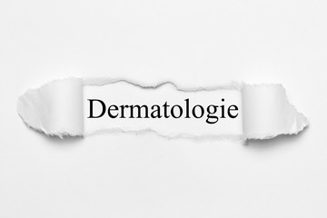 Fototapeta premium Dermatologie auf weißen gerissenen Papier