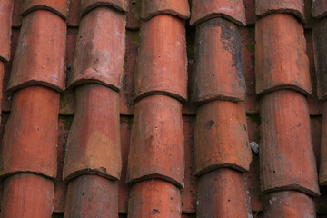 tetto in tegole di cotto