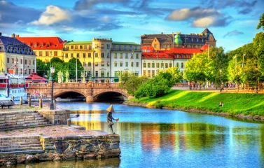 Foto op Plexiglas Kanaal in het historische centrum van Göteborg - Zweden © Leonid Andronov