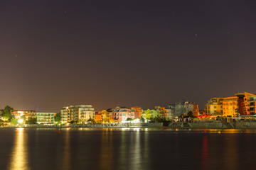 Fototapeta na wymiar night sea city