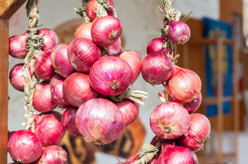 Red onion braids