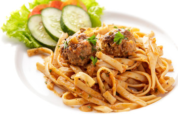 italian food fettuccine bolognaise with meatball