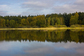 Fototapeta na wymiar Lake in South Bohemia