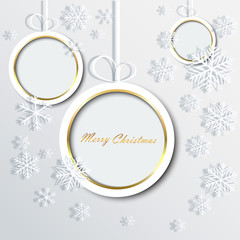 Obraz premium Christmas ball made of paper and snowflakes eps10