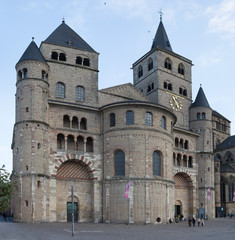 Fototapeta na wymiar Trier, Hohe Domkirche St Peter
