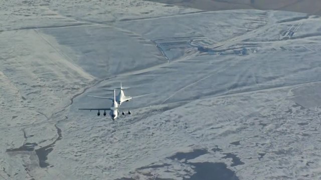 The plane tu-160 in service for refueling Il-78