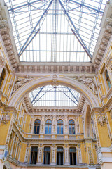 Obraz premium transparent roof of the old building