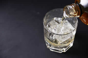 ウイスキー　whisky