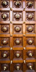 Hindu temple door