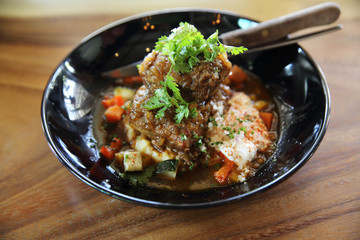Pork ribs stewed with potato