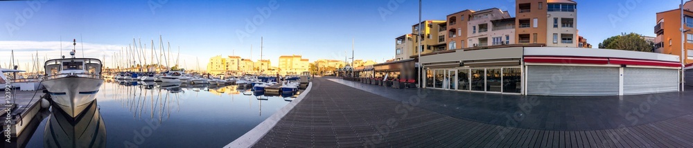 1000_F_123921374_2q1zW6fyfyXQf1edAR6TKE1WKb4qbGbU.jpg