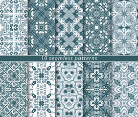 blue and white seamless patterns