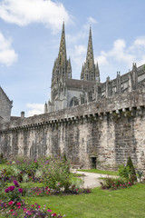 Fototapeta na wymiar quimper cathedral in Brittany