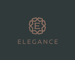 Premium letter E logo icon vector design. Luxury jewelry frame gem edge logotype. Print monogram initials stamp sign symbol.