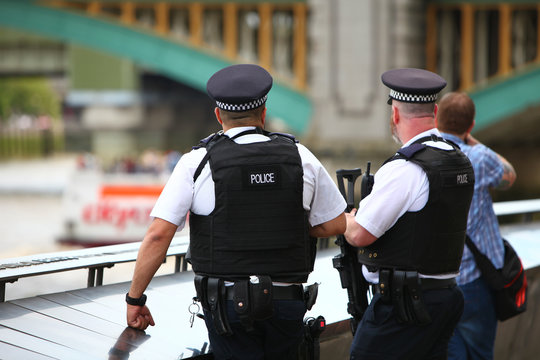 Policiers en gilets pare-balle