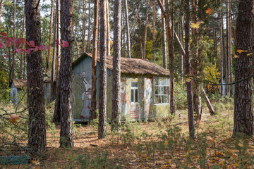 Kinderferiendorf verlassen bei Prypjat Chernobyl