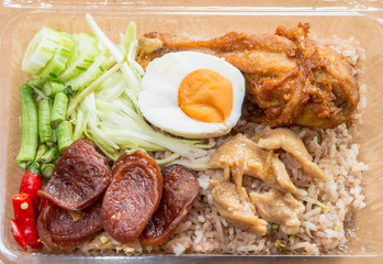 Shrimp-paste fried rice with chinese sausage, fried chicken salt