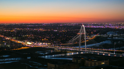 Obraz premium Magaret Hunt Hill Bridge During Sunset