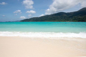 beach   Holiday in Thailand - Beautiful Island of Koh Lipe