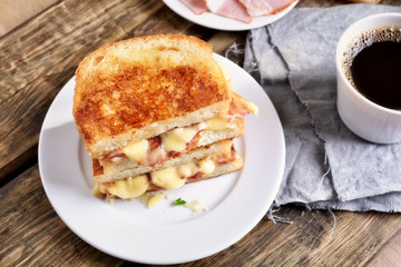 Toast sandwich, top view