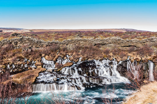 waterfalls in Hraunfossar at wintertime, iceland © Marc Jedamus