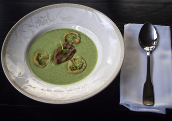 Broccoli cream soup