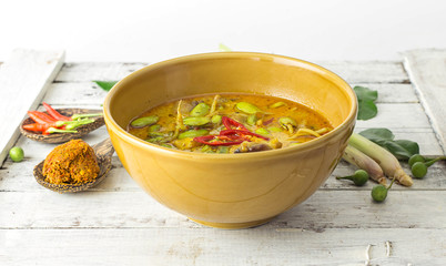 Thai curry with Parkia timoriana and chicken