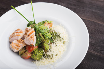 caesar salad with chicken