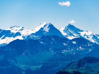 Fototapeta na wymiar vistas del Cervino o Matterhorn desde el monte Pilatus en Lucerna, Suiza, en el verano de 2016 OLYMPUS DIGITAL CAMERA