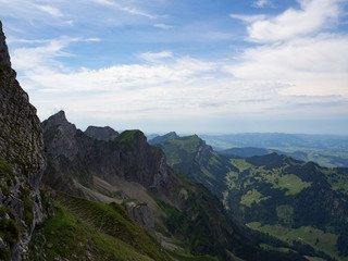 Fototapeta premium vistas de las montañas desde el monte Pilatus de Lucerna , Suiza en el verano de 2016OLYMPUS DIGITAL CAMERA