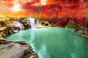 Fototapeta na wymiar Waterfall in autumn season