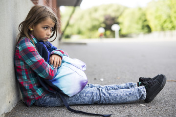 primary student depress at the school