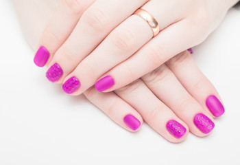 nails pink