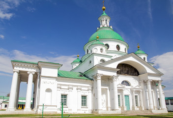 Fototapeta na wymiar Rostov Spaso-Yakovlevsky Dmitriyev Monastery dmitriyevsky church