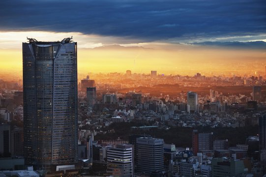 City skyline at sunset, Tokyo, Japan
