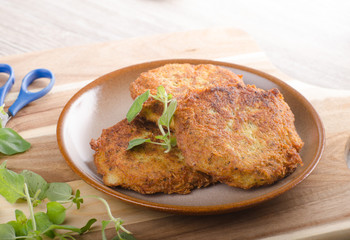 Potato pancakes with garlic