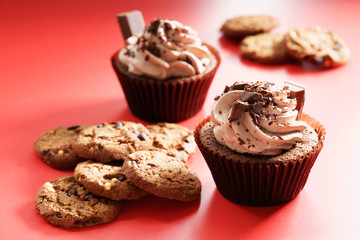 chocolate cupcakes with chocolate butter cream swirl