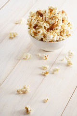 Sweet caramel popcorn in a bowl