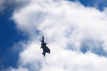 Jet fighter steep turn