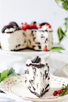 No Bake Oreo Cheesecake