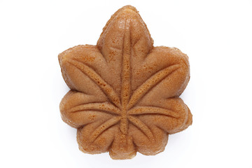 Japanese maple leaf shaped cake