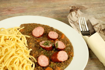Linsen mit Spätzle