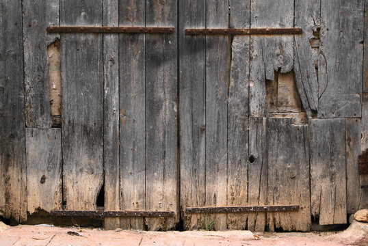 aold wooden door