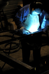 soudeur en usine