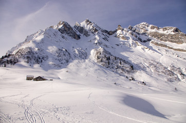 Fototapeta premium Chalets au pied des Aravis