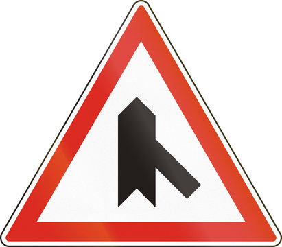 Belgian regulatory road sign - Intersection with priority