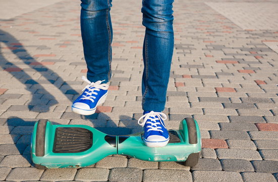 gyroscooter, legs, rides, close up