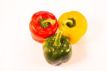 bell pepper is a cultivar group of the species Capsicum annuum. Cultivars of the plant produce fruits in different colors, including red, yellow, orange and green