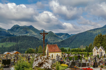 Fototapeta premium cemetery in Mariazell, Austria